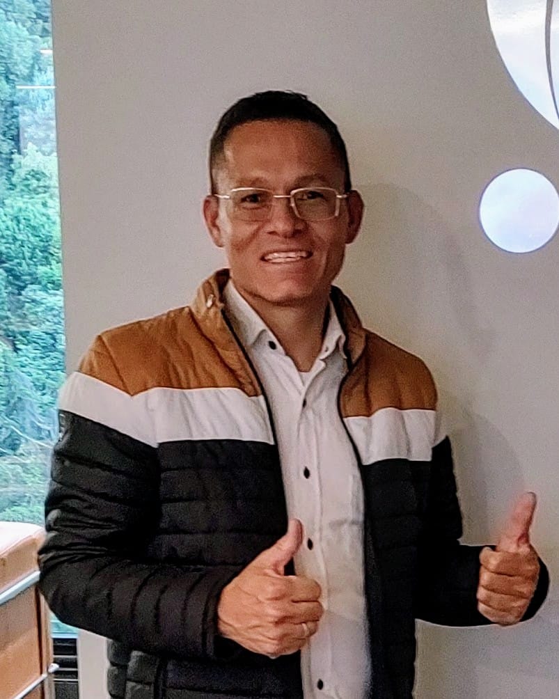 Luis - Mecánico